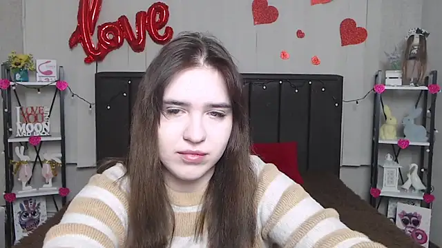 LauraHlot online show from February 16, 6:21 pm