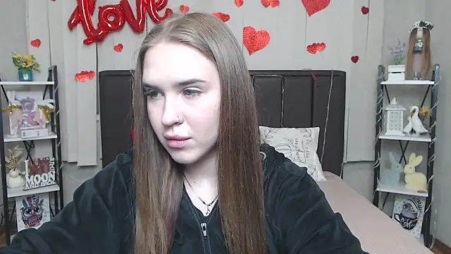 LauraHlot online show from March 26, 6:35 pm