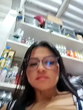 Linda Lars online show from March 13, 2:18 am