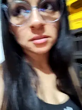 Linda Lars online show from April 8, 2:55 am