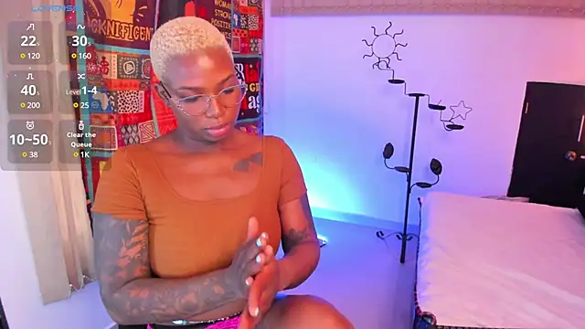 Snapshot of KenyaMystic chatting on February 23, 4:35 pm KenyaMystic online show from February 23, 4:35 pm