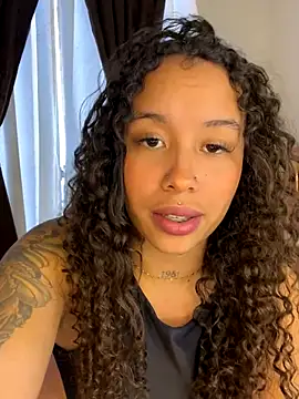 Snapshot of MarieLeon chatting on September 25, 9:40 pm MarieLeon online show from September 25, 9:40 pm