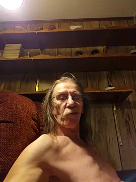 coolbrease10 online show from November 18, 4:28 am