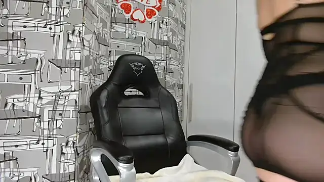 saraxt987 online show from March 12, 9:34 am