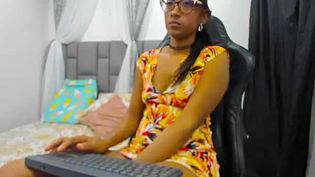 MurphyAngelina online show from April 3, 3:26 am