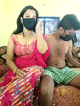 Snapshot of Nitya-Mahesh chatting on January 4, 10:16 am Nitya-Mahesh online show from January 4, 10:16 am