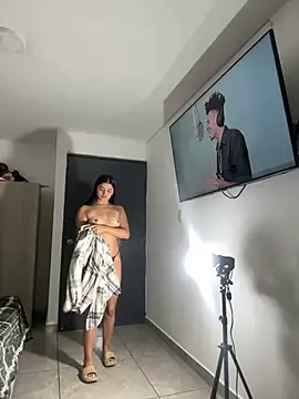 Arilw online show from December 20, 2:08 am