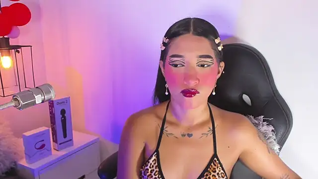 Snapshot of baby_naughty1_ chatting on February 21, 1:44 pm baby naughty1 online show from February 21, 1:44 pm