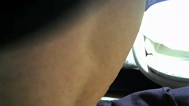 Snapshot of necckk1234 chatting on March 8, 10:00 am necckk1234 online show from March 8, 10:00 am