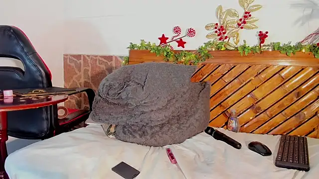 Scarlett diaz17 online show from December 19, 2:57 pm