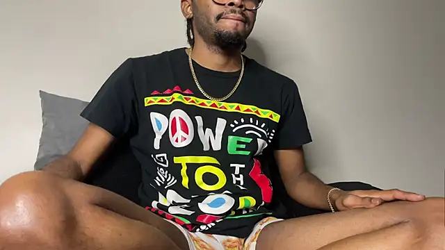 Snapshot of MobyDxck chatting on February 6, 1:54 am MobyDxck online show from February 6, 1:54 am