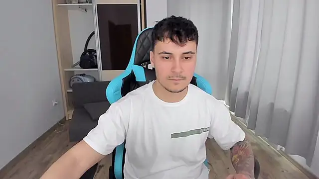 MatMalonne online show from February 2, 12:24 pm