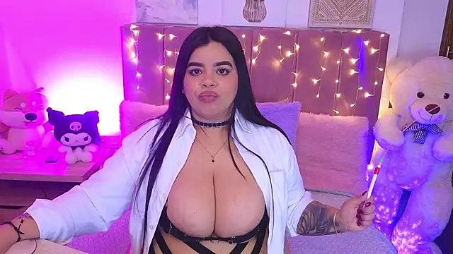 MiahJoness online show from February 24, 1:36 am
