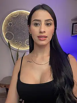 SarahhSmitth1 online show from March 17, 11:00 pm