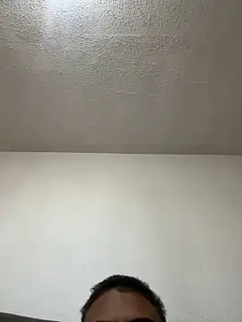 Snapshot of Akdablio chatting on September 30, 1:27 pm Akdablio online show from September 30, 1:27 pm