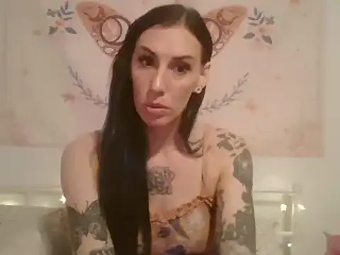 averietheangel online show from March 15, 3:29 am