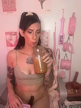 averietheangel online show from October 8, 3:09 pm