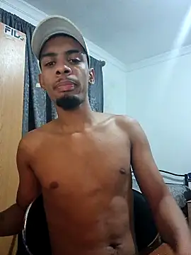 29YOURZ 28  online show from December 2, 10:16 pm