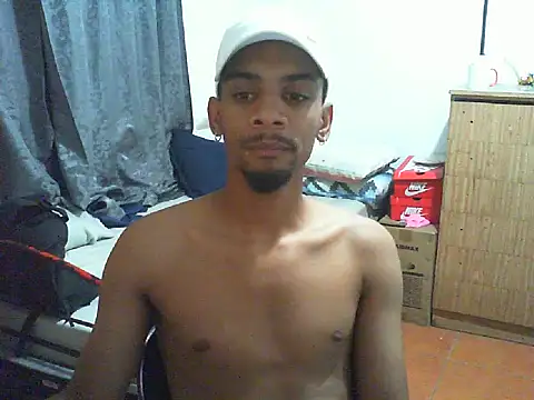 29YOURZ 28  online show from January 7, 8:55 pm