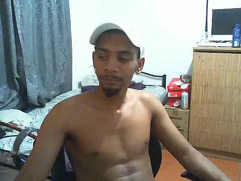 29YOURZ 28  online show from February 20, 6:52 pm