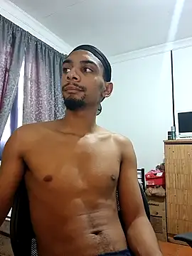 29YOURZ 28  online show from February 25, 8:35 am