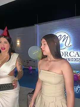 kiim taaylor online show from March 16, 8:54 am