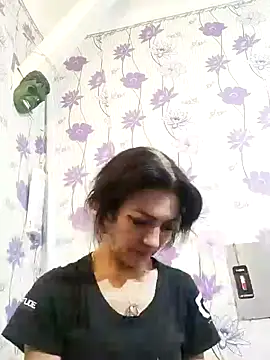 SweetLeila40 online show from February 26, 9:27 pm