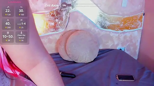 melaniecooperr online show from November 4, 5:06 am