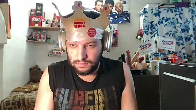Snapshot of BISEXGOOD777 chatting on June 19, 3:27 pm BISEXGOOD777 online show from June 19, 3:27 pm