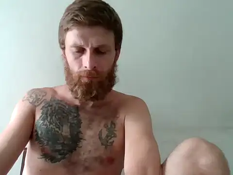 Snapshot of SkullTatto chatting on February 11, 5:40 pm SkullTatto online show from February 11, 5:40 pm