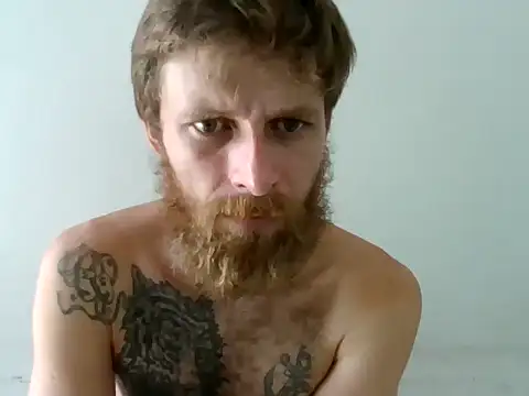 Snapshot of SkullTatto chatting on February 12, 1:50 pm SkullTatto online show from February 12, 1:50 pm