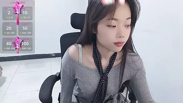 Lvy--v online show from January 1, 10:46 pm