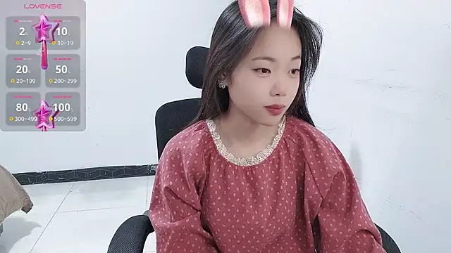 Lvy--v online show from January 16, 10:02 pm