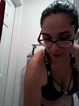 Snapshot of ManaB88 chatting on July 10, 12:59 am ManaB88 online show from July 10, 12:59 am