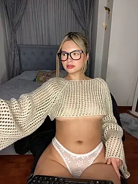 Odett  online show from March 17, 4:40 am