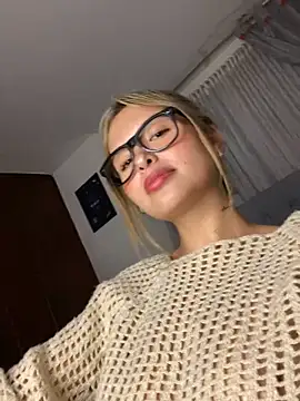 Odett  online show from March 17, 7:46 am