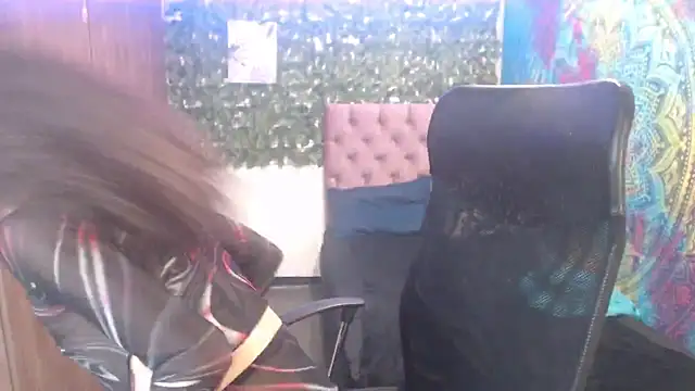 BurningVenus12 online show from October 2, 3:46 am