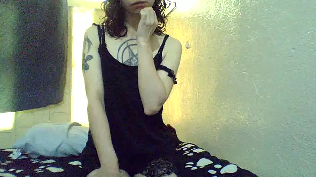 Snapshot of CELEna098rs707 chatting on February 21, 7:48 pm CELEna098rs707 online show from February 21, 7:48 pm