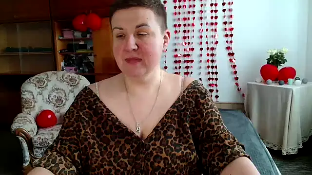 Snapshot of Annet1912 chatting on February 15, 12:01 pm Annet1912 online show from February 15, 12:01 pm