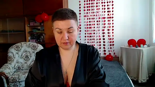 Snapshot of Annet1912 chatting on February 19, 10:12 am Annet1912 online show from February 19, 10:12 am