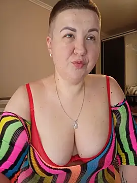 Snapshot of Annet1912 chatting on July 8, 10:31 am Annet1912 online show from July 8, 10:31 am