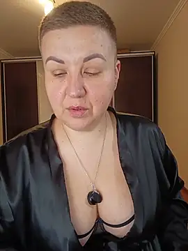 Snapshot of Annet1912 chatting on July 10, 8:29 am Annet1912 online show from July 10, 8:29 am
