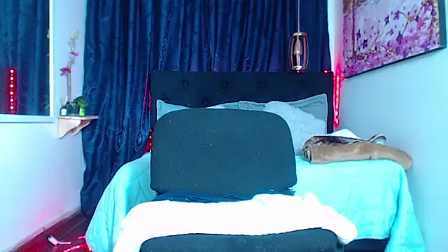 Snapshot of avans_15 chatting on December 17, 11:38 pm avans 15 online show from December 17, 11:38 pm