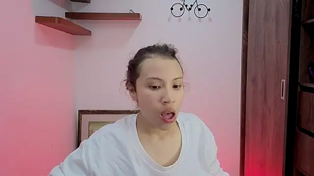 Snapshot of avans_15 chatting on September 29, 11:53 pm avans 15 online show from September 29, 11:53 pm