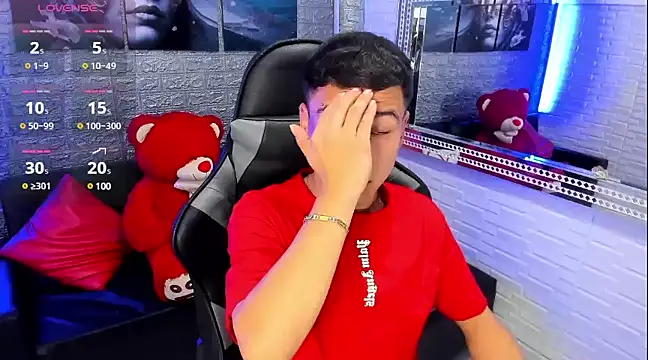 Snapshot of salvadorgomezx chatting on January 7, 7:28 pm salvadorgomezx online show from January 7, 7:28 pm