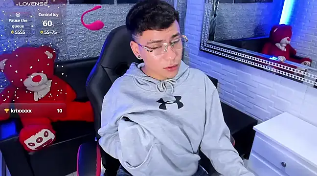 Snapshot of salvadorgomezx chatting on February 4, 10:54 am salvadorgomezx online show from February 4, 10:54 am