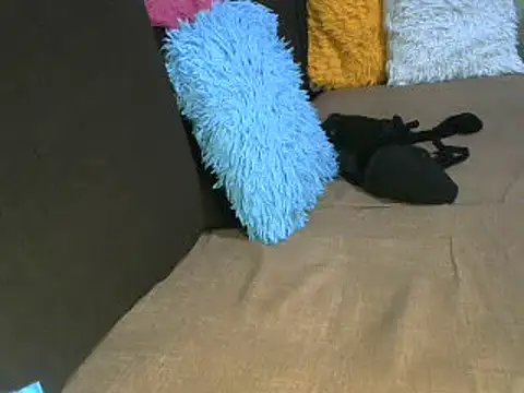 Snapshot of Soft_gal12 chatting on March 22, 2:47 pm Soft gal12 online show from March 22, 2:47 pm