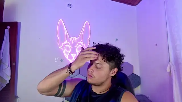 Horny tgn online show from February 6, 9:28 pm