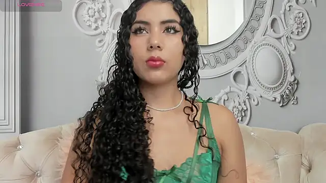 joselyn sexy  online show from February 15, 6:33 pm
