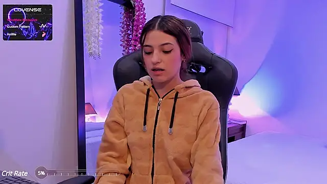 sofiarouge online show from February 3, 10:54 pm